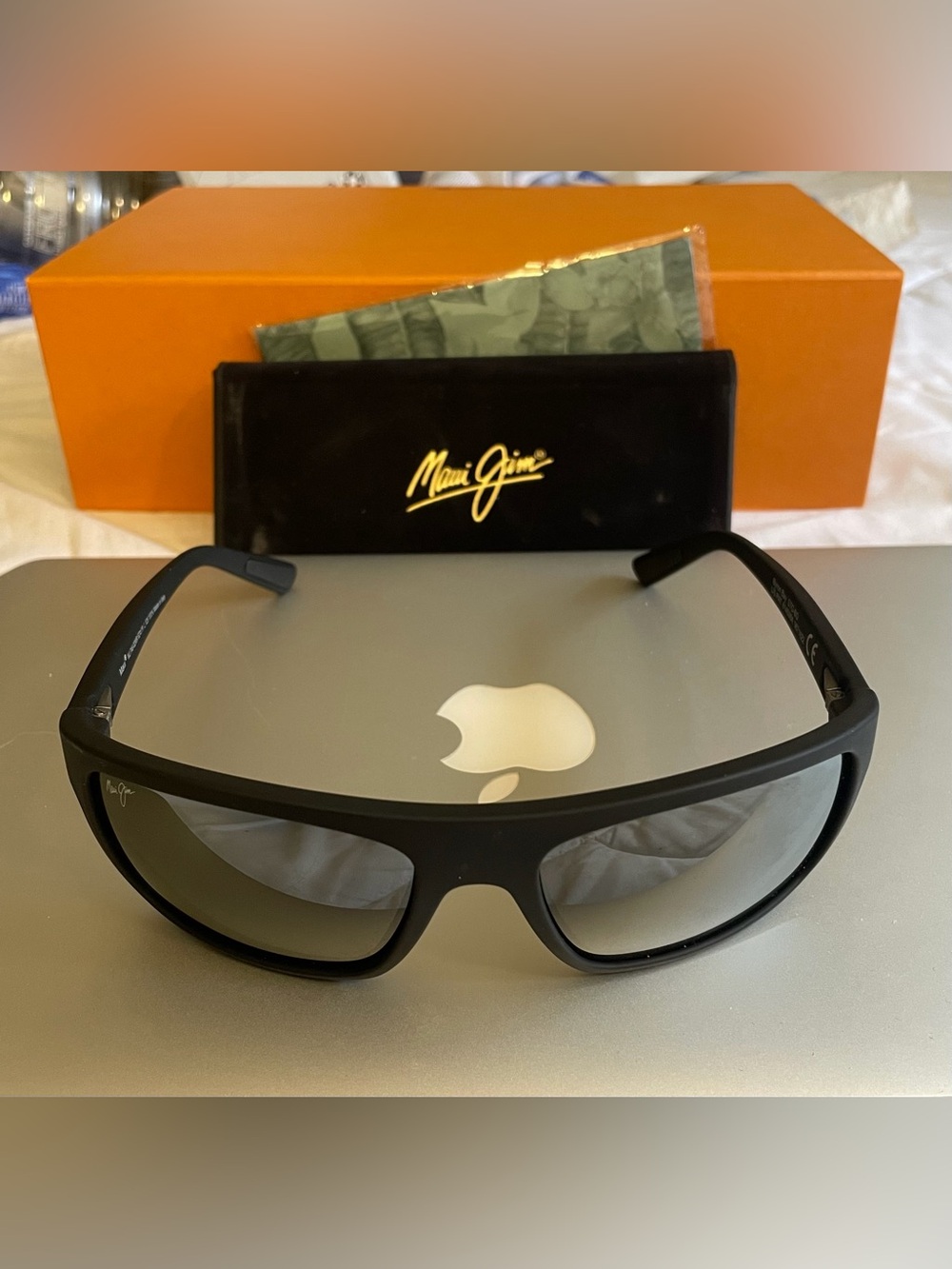 Maui Jim Matte Black Frame with Gray Polarized Lenses Wrap Sunglasses - Picture 7 of 16
